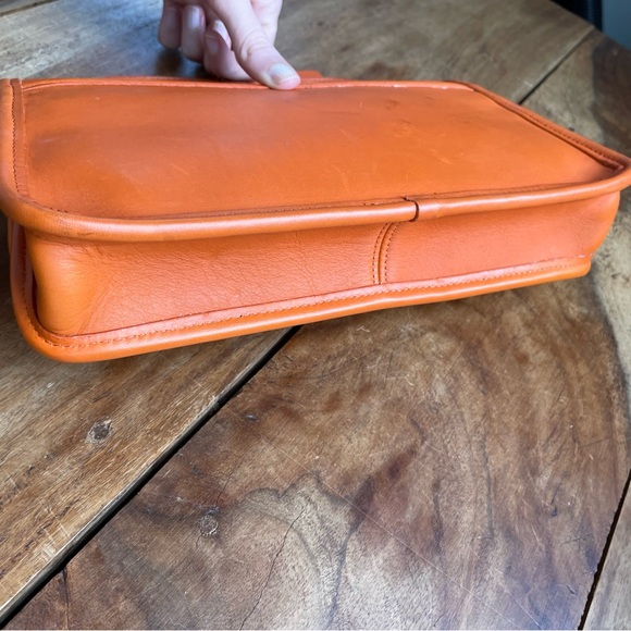 Vintage Coach Tangerine Orange 9044 Geometric Clutch Crossbody Purse Bag Rare - Picture 16 of 16